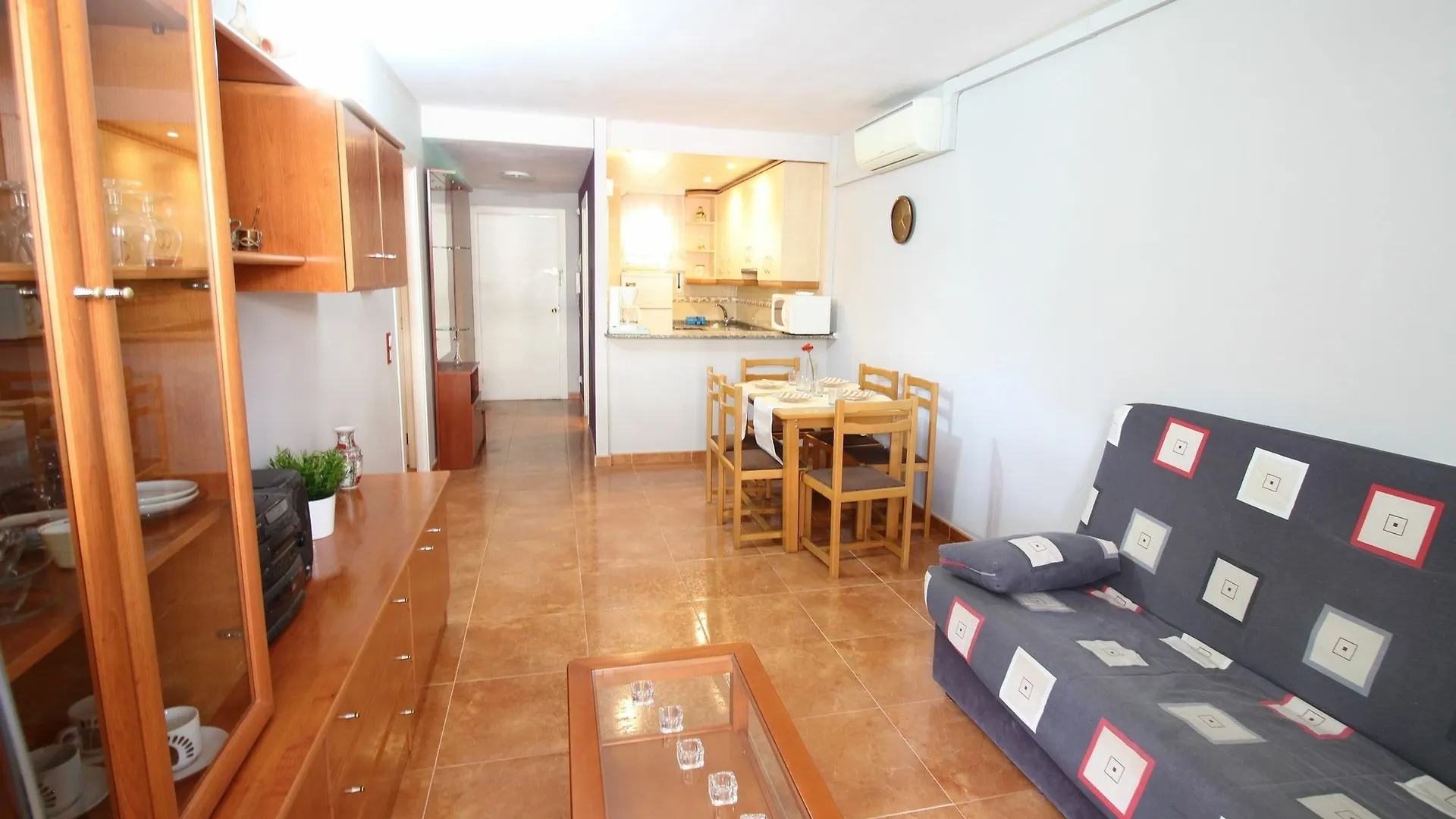 Argenta Apartment Salou 0*,